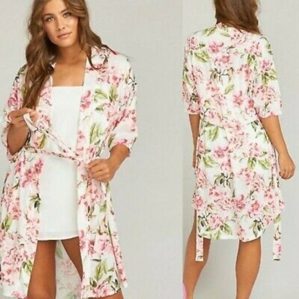Show Me Your MuMu Brie Floral Robe OS Pink Floral Garden‎ of Blooms Wedding Baby